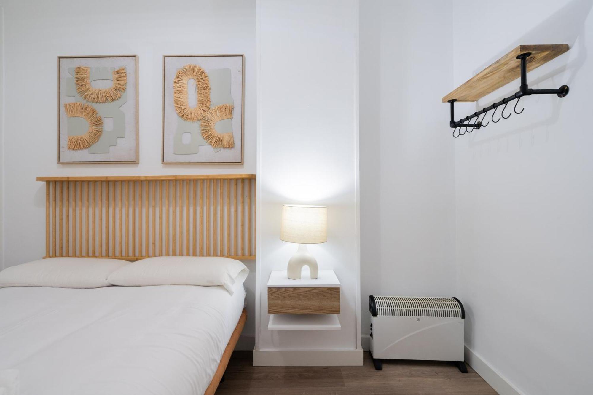 Apartamento En Chueca Para 4 Personas Alquiler Temporal Madrid Kültér fotó